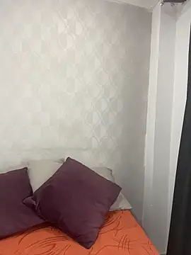 dayis_butera Adlı Modelin Canlı XXX Sohbeti