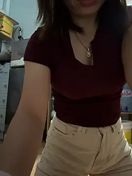 July-lovee 在線直播表演