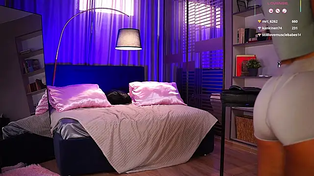 Nikki__Amour Chat XXX live