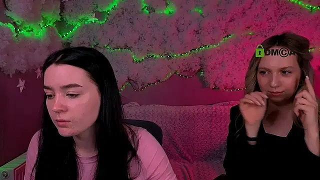 Chat XXX ao vivo de monica_xcx