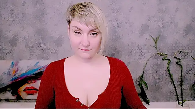 Djullia's Live XXX Chat