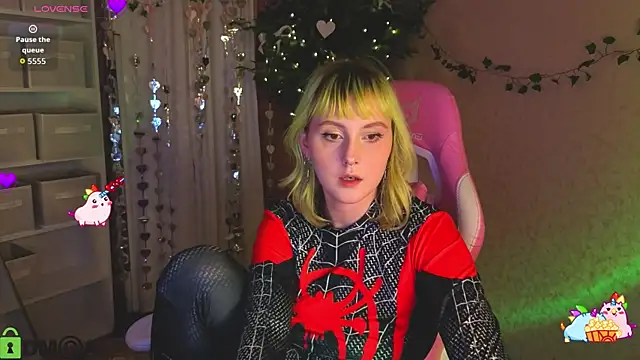 Roziett_Belle: онлайн-секс-чат