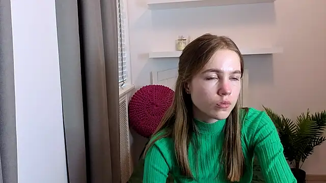 Just_L0VE_me live XXX chat