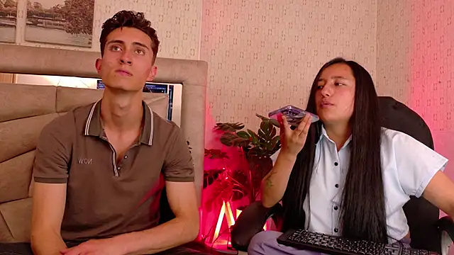 sammy_and_ithan live XXX chat