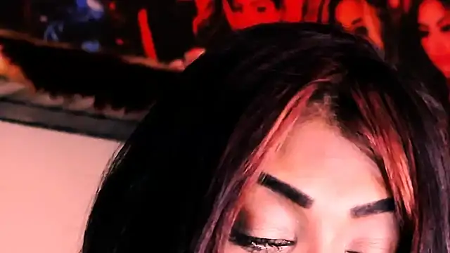 Chat +18 de indian_dreamgirl ao vivo