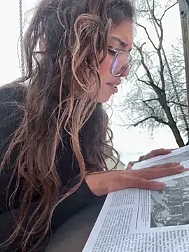 Czat XXX na żywo – Amani_thewolf