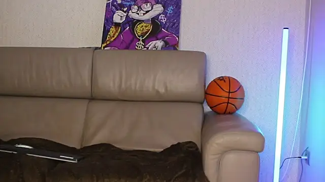 DanyX_ Adlı Modelin Canlı XXX Sohbeti