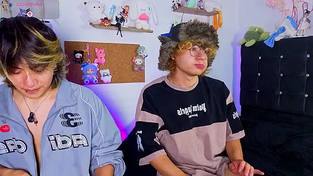 Apolo_Ushi Adlı Modelin Canlı XXX Sohbeti