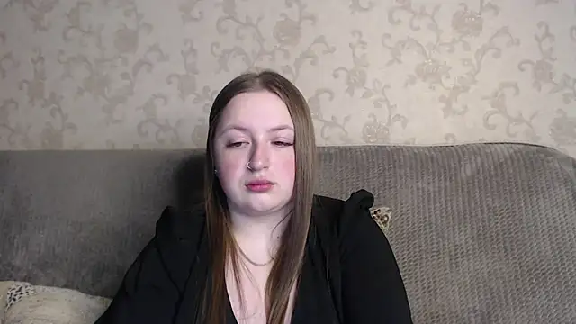 GirlPlayer Show in webcam