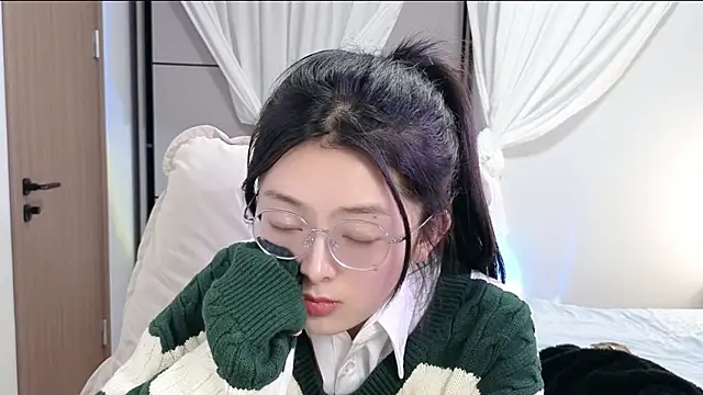 Koikoi___: онлайн-секс-чат