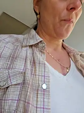 Czat XXX na żywo – IsabelleCraft