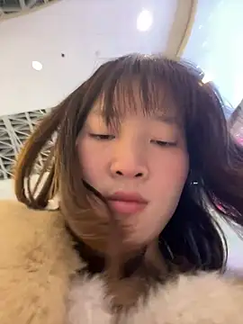 littleqiu Chat XXX in diretta