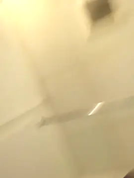 jizzyglizzy92n Live XXX chat