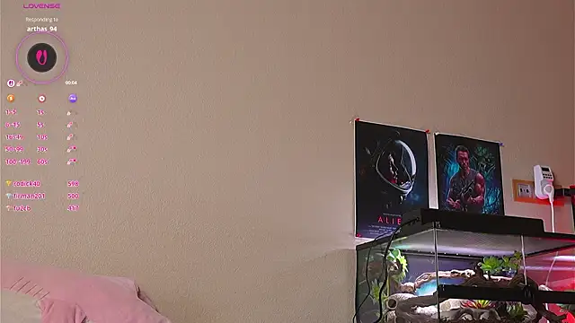 YaraAveiri Chat XXX in diretta