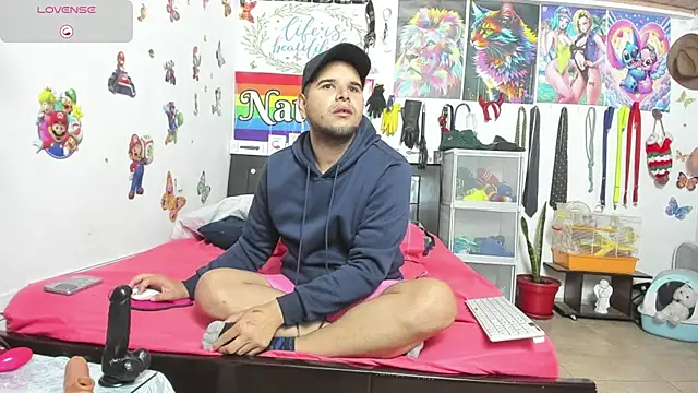 nathanmoises' Webcam Show