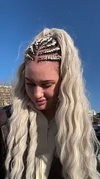 KikiWatson: онлайн-секс-чат