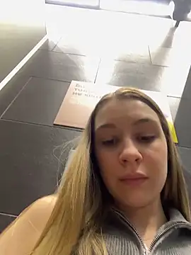 SashaCatt – Naživo XXX chat