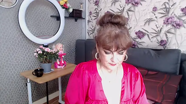 cutewoman67 – Naživo XXX chat