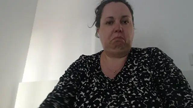 WendyRhoades 现场XXX聊天