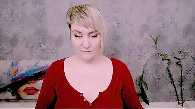 Djullia: онлайн-секс-чат