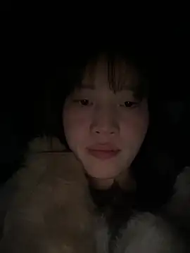 littleqiu – Naživo XXX chat