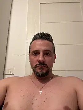 InsaneMattt: онлайн-секс-чат