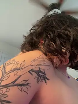 XXX chat uživo modela babykalirose