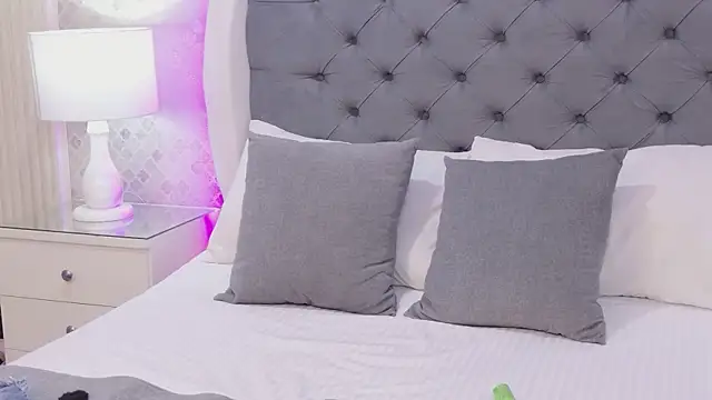 Chat XXX en directo de TaniaBlaze