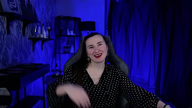 Golden_Dragon Adlı Modelin Canlı XXX Sohbeti