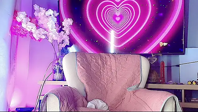 Show modela Isabell_Colucci na web-kameri