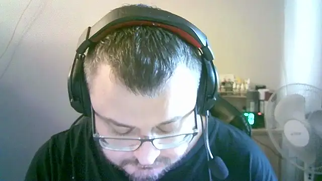 Živý XXX chat SirAbuser