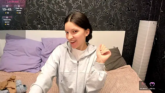 MelaniGrand's Live XXX Chat