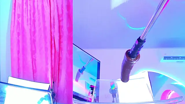 XXX chat uživo modela NathaxaLeans