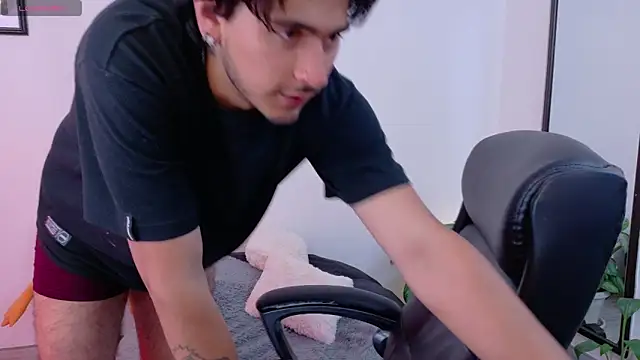 Živý XXX chat Elian_savoy