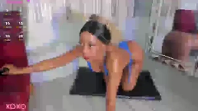 BriannaChelsea live XXX chat