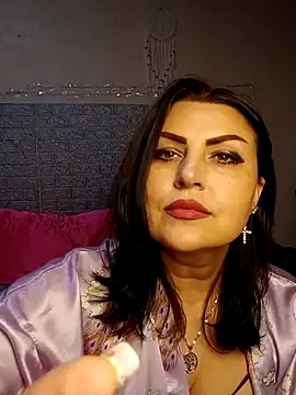 kataleya94: απευθείας συνομιλία ΧΧΧ