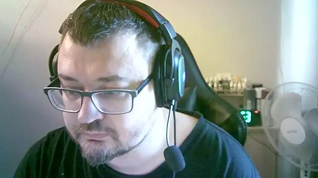 Chat XXX en directo de SirAbuser