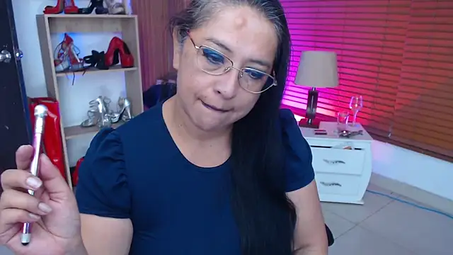 paola_xm's Live XXX Chat