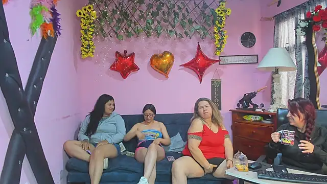 lesbiancuple Chat XXX live