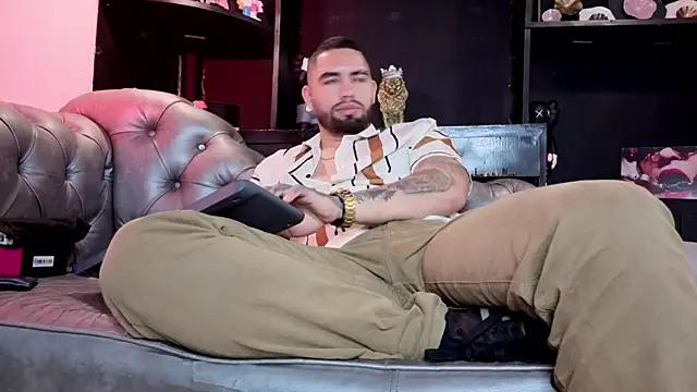 matteosantos 网络视讯表演