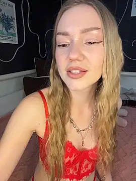 MilaMoone Chat XXX in diretta