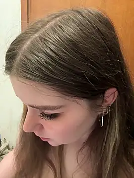 XXX chat uživo modela PumaShyXD