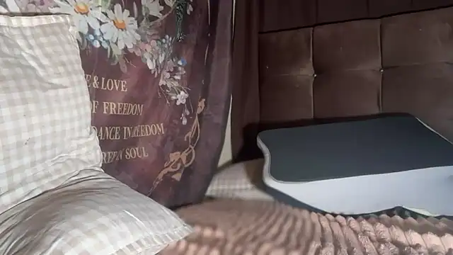 SimiLause: онлайн-секс-чат