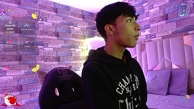 osamu_tay 即時 XXX 聊天