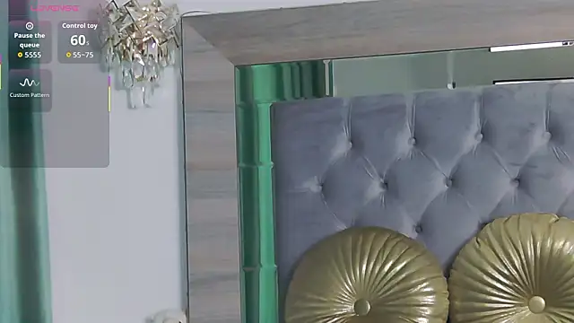 Živý XXX chat Lorehottie