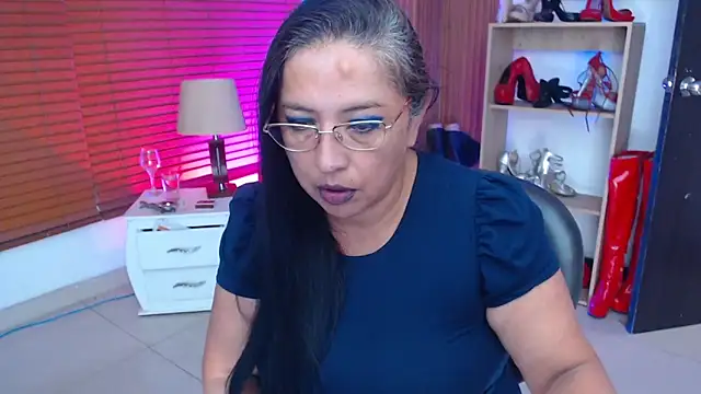 paola_xm 网络视讯表演