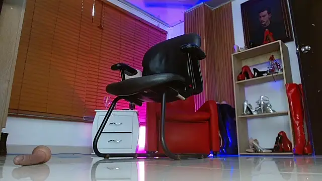 paola_xm: απευθείας συνομιλία ΧΧΧ