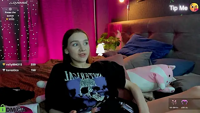 XXX chat uživo modela Lesi_Moonie01