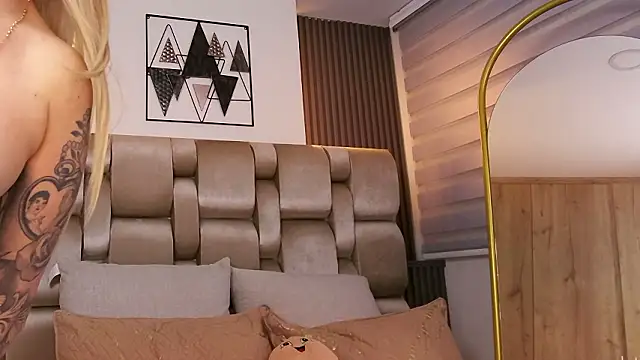 XXMILE Live XXX-Chat