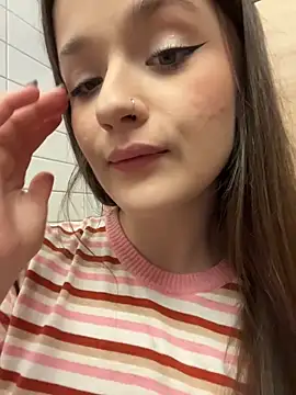 Czat XXX na żywo – KittyQueeny